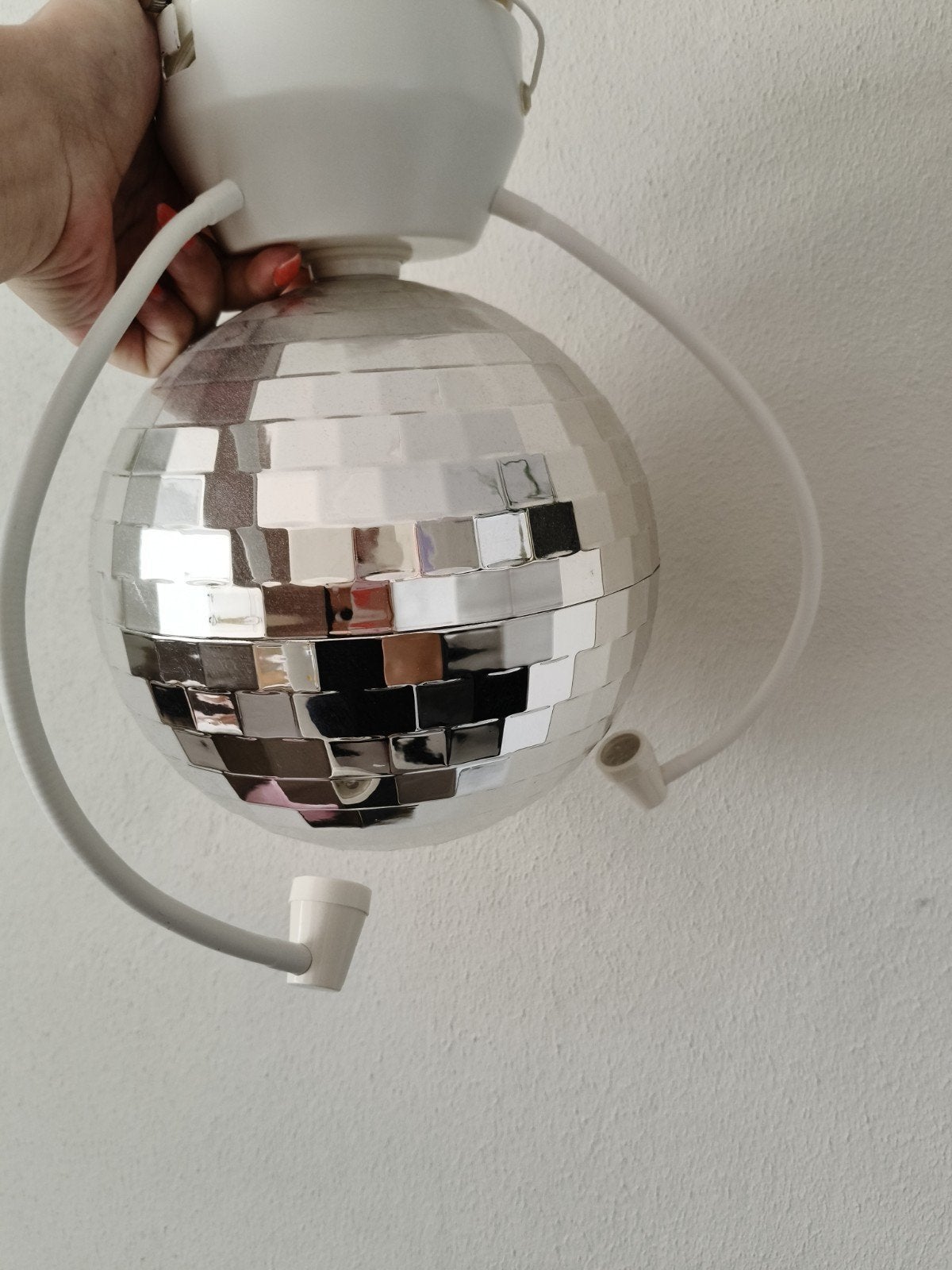 Disco Bal met Verlichting - Feestelijke Sfeermaker, Gebruikt, Kunststof, Overige fittingen, Ophalen of Verzenden