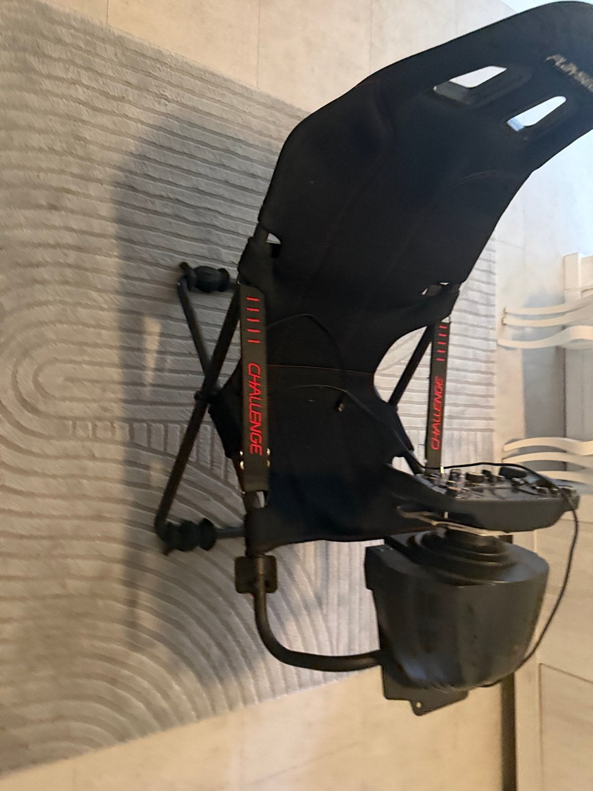 Playseat Challenge met Thrustmaster sf1000 stuur en pedalen, Spelcomputers en Games, Ophalen, Overige merken, Zo goed als nieuw