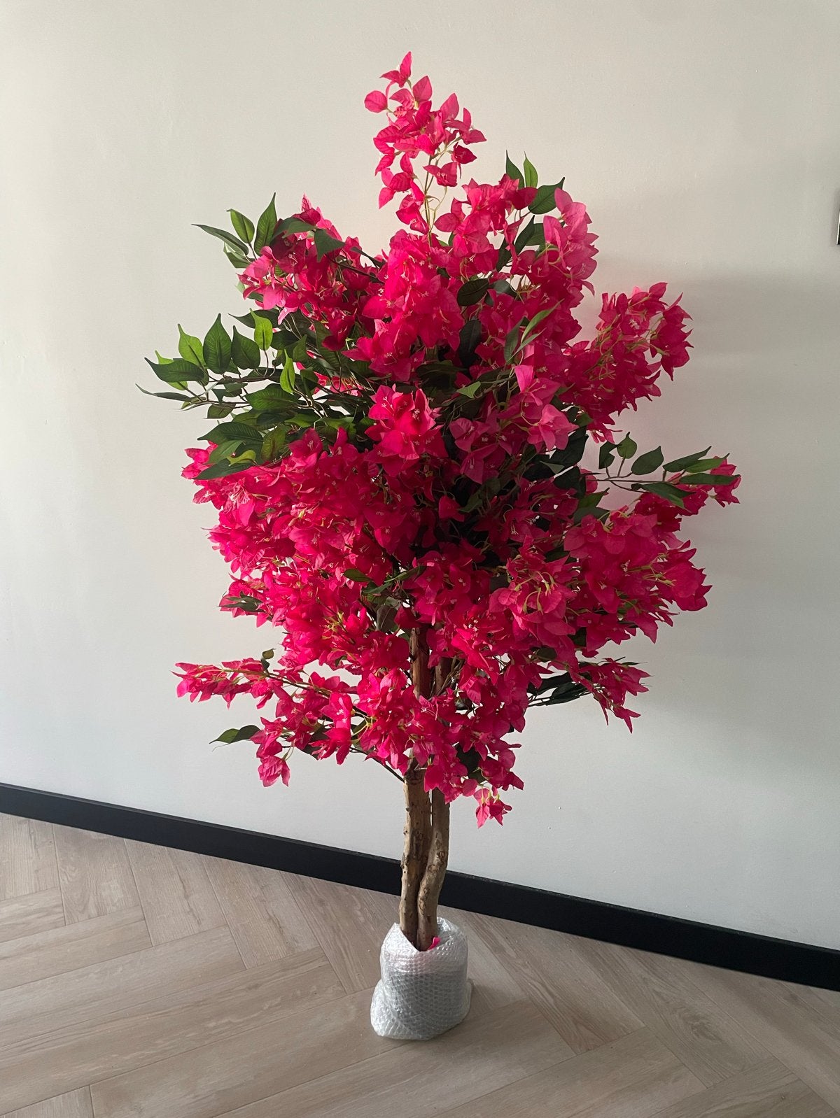 Levendige Kunst Bougainvillea Plant - Roze Bloesem, Ophalen, Binnen, Roze, Kunstplant