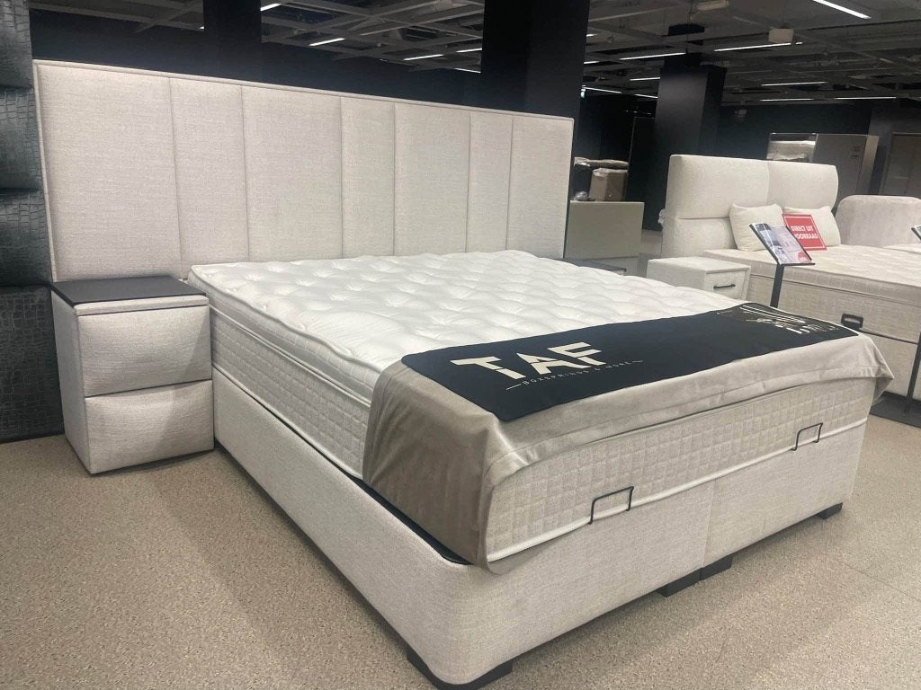 Foto 18 van Boxspring Opberg bed met matras va €595