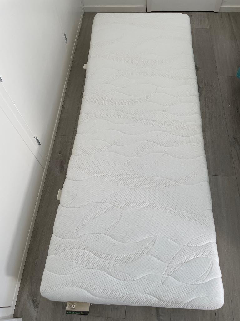 Z.g.a.n.: matras BeterBed Gold Pocket Deluxe Gel (80 x 210), Ophalen, Eenpersoons, 210 cm, Zo goed als nieuw