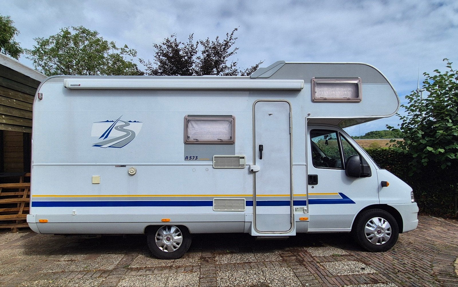 Bürstner A573 Fiat Ducato 2.8jtd 4-6 pers. APK/distrib 7/'26, Alkoof, Ringverwarming, Fiat, Bürstner