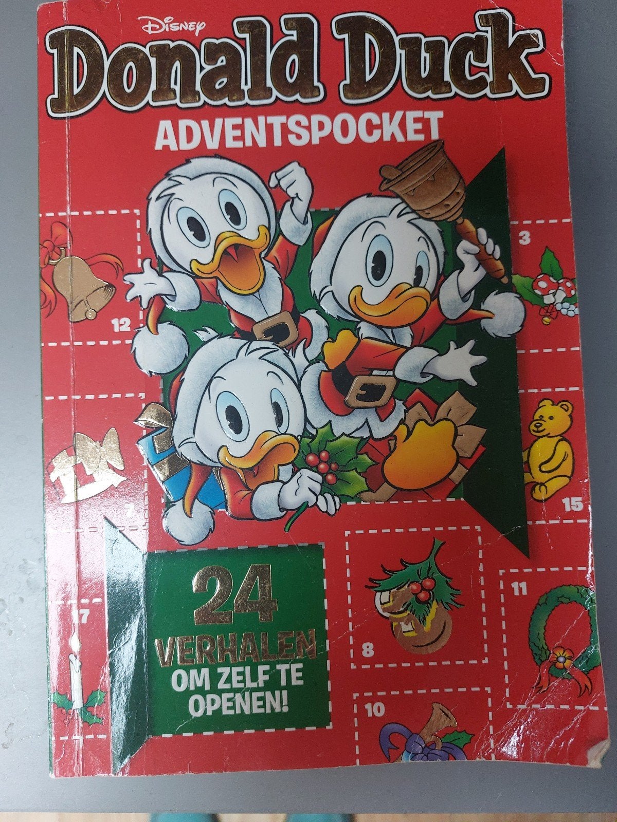 Donald Duck Adventspocket - 24 Verhalen om zelf te openen!, Ophalen of Verzenden, Zo goed als nieuw, Walt Disney Company, Fictie algemeen