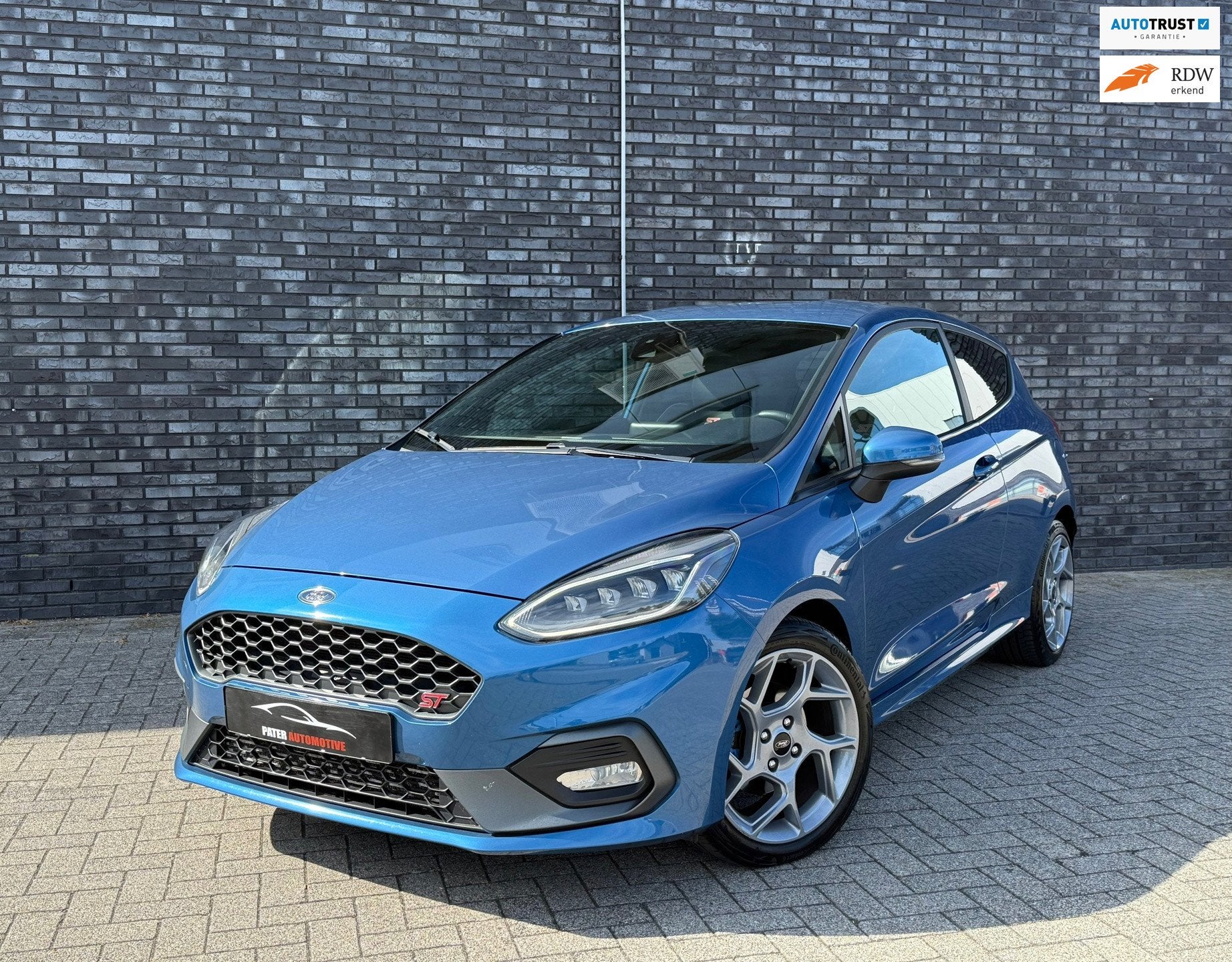 Ford Fiesta 1.5 ST 200pk Performance|B&O|Recaro|Led|Carplay, Auto's, Ford, Voorwielaandrijving, Stof, Gebruikt, Blauw