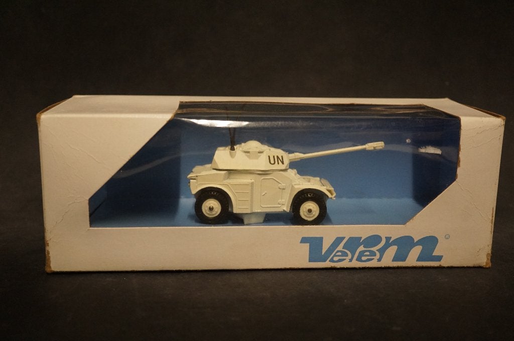 Verem / Solido Panhard AML 90 pantserwagen - 1/50 - TOP, Ophalen of Verzenden, Zo goed als nieuw, Bus of Vrachtwagen, Overige merken