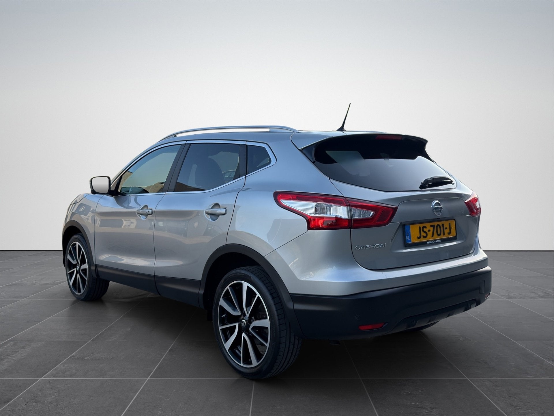Nissan Qashqai 1.2 Tekna Automaat|Pano|Leder|Cruise|Lane|NAP, Auto's, Dealer onderhouden, Gebruikt, 4 cilinders, 116 pk
