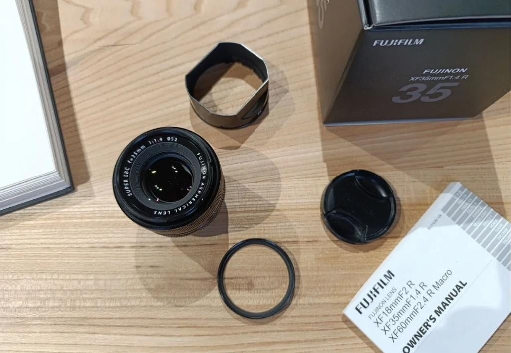 Fujifilm XF 35mm F1.4 R, Ophalen of Verzenden, Zo goed als nieuw, Standaardlens
