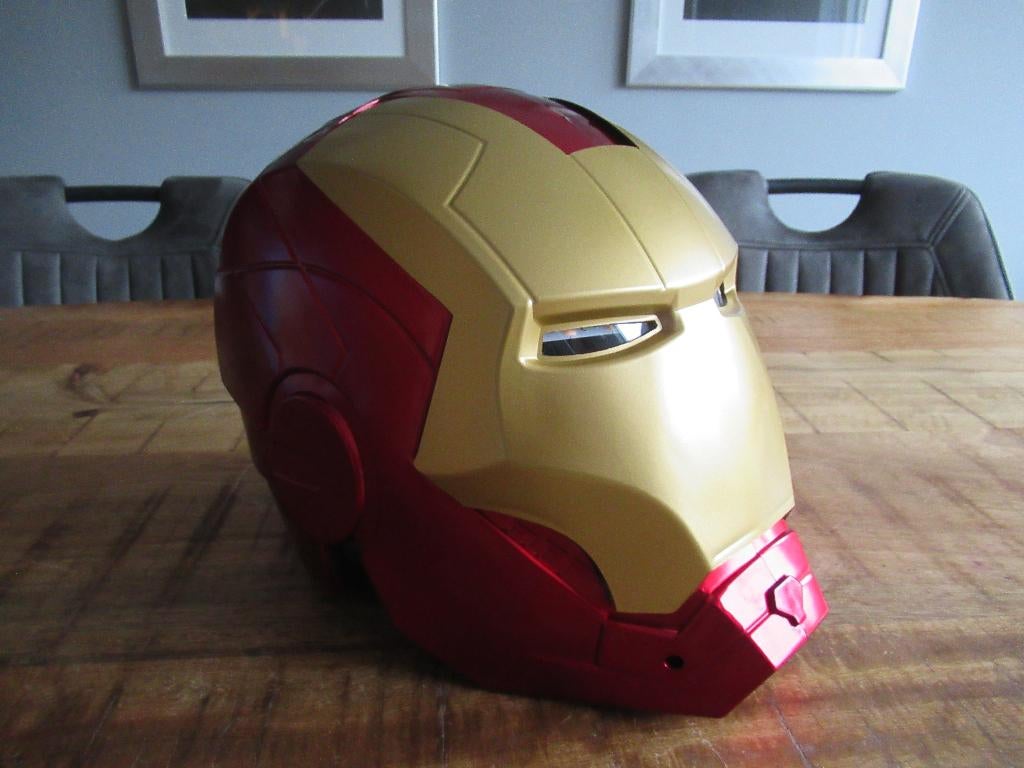 Iron Man Cosplay Costume Helm Masker met oplichtend ogen, Ophalen of Verzenden, Zo goed als nieuw