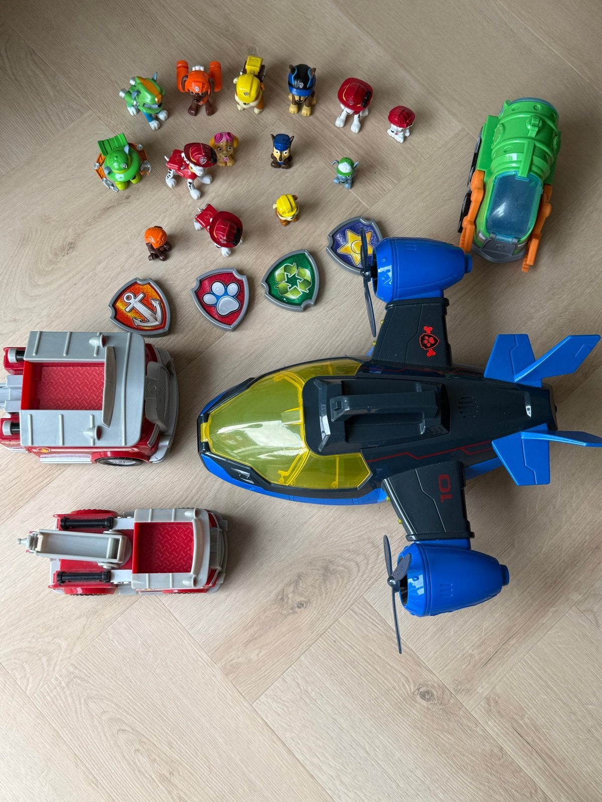 Paw Patrol voertuigen en figuren - Grote set!, Ophalen of Verzenden, Gebruikt