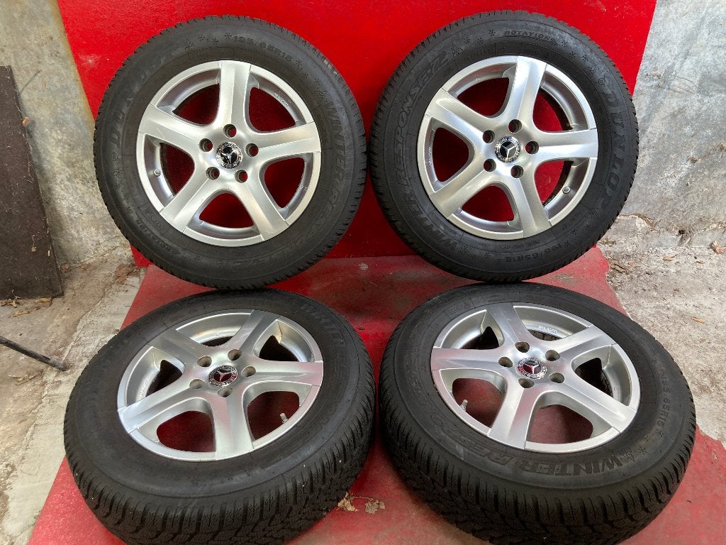 Winterbanden Mercedes MB Citan 195/65R15 Dunlop, Auto-onderdelen, 15 inch, ., Banden en Velgen, .