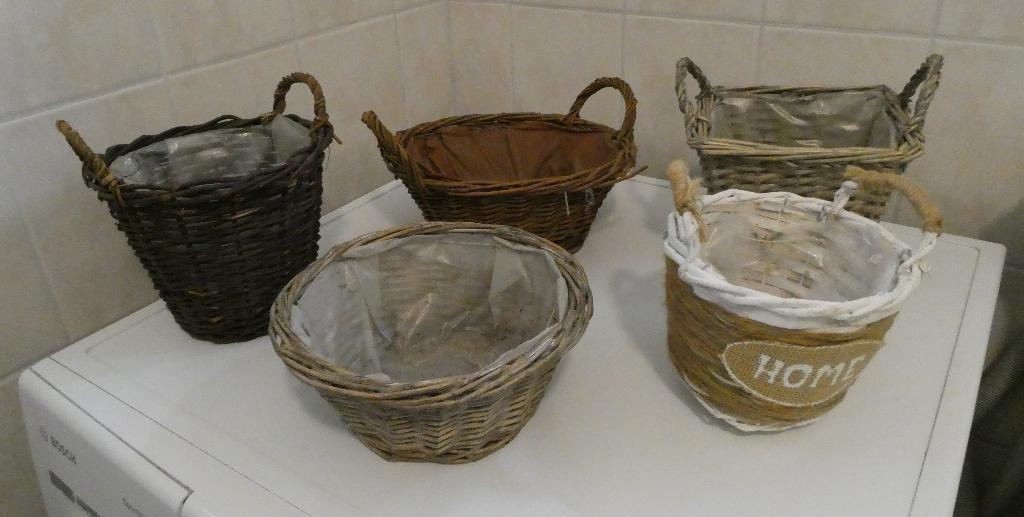 5 mandjes voor plantjes, Ophalen, Overige materialen, Gebruikt, Rond