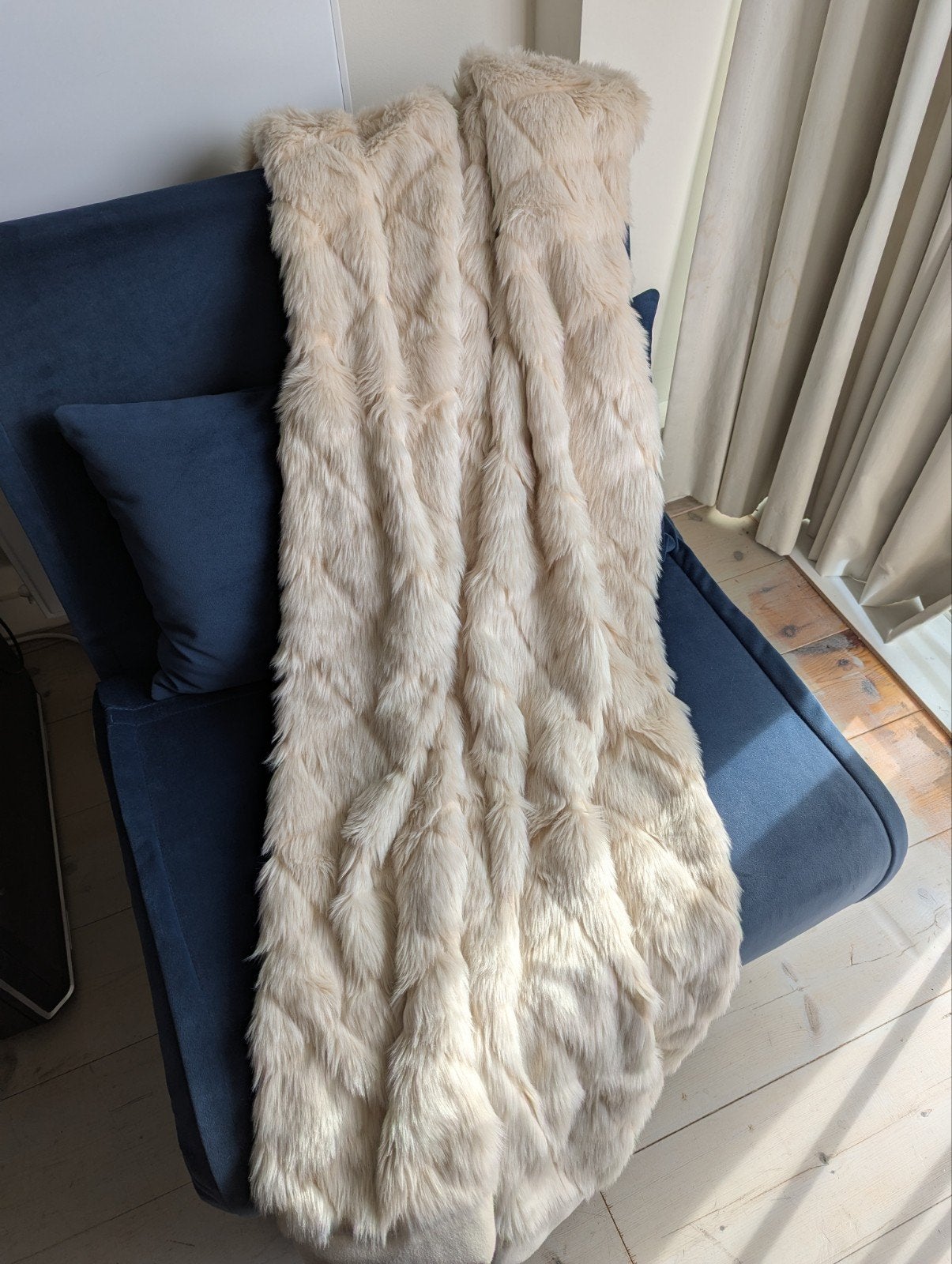 Riviera Maison faux fur cream throw, 130 cm, Beige, Zo goed als nieuw, Imitatiebont