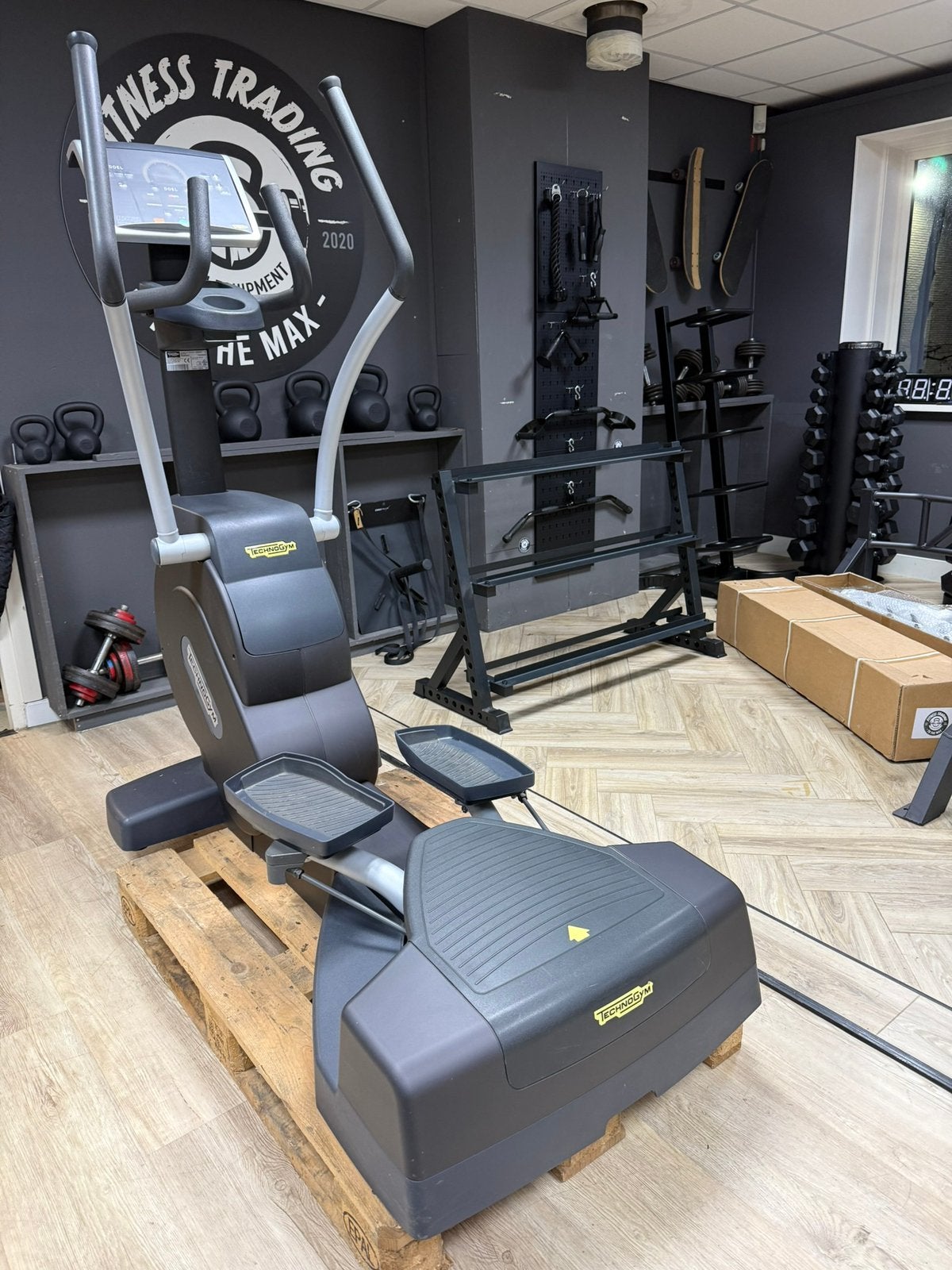Zwarte Technogym Crosstrainer/Crossover professioneel cardio, Overige typen, Ophalen of Verzenden, Zo goed als nieuw, .