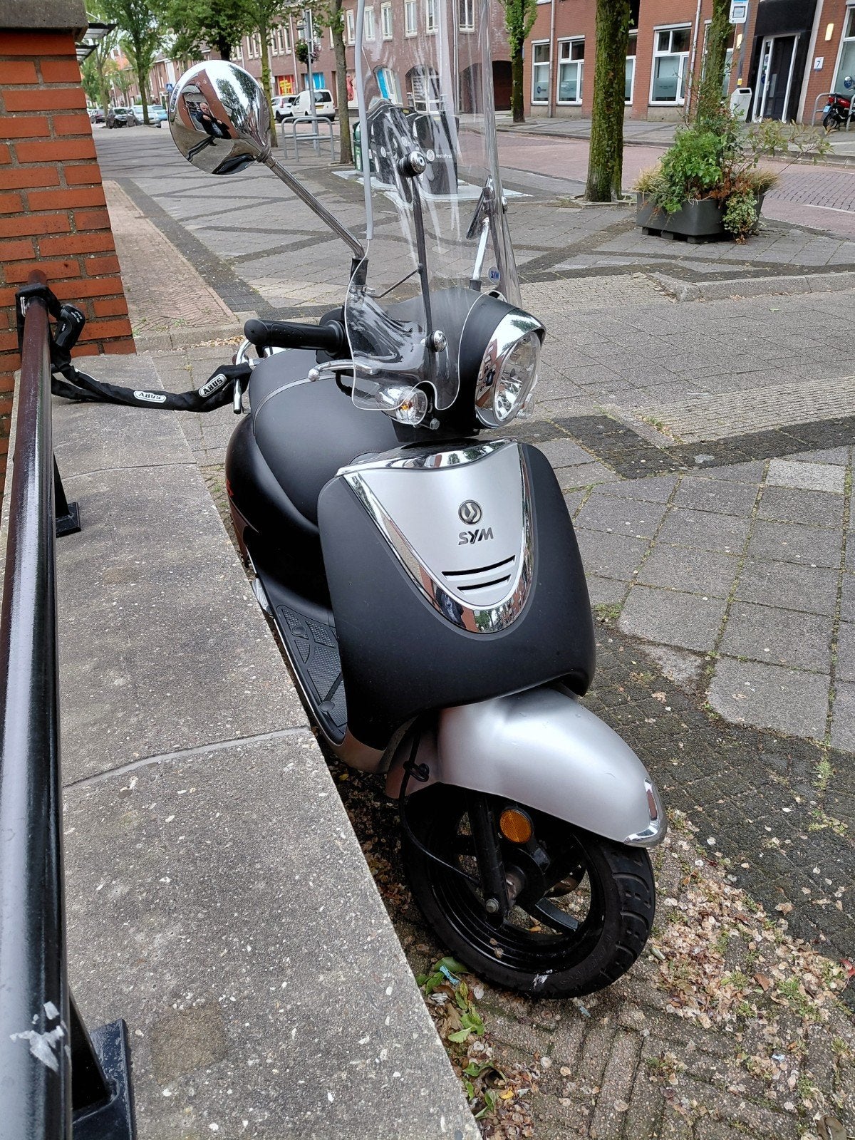 sym allo gt sept 2014 2250km, Ophalen, Zo goed als nieuw, Benzine