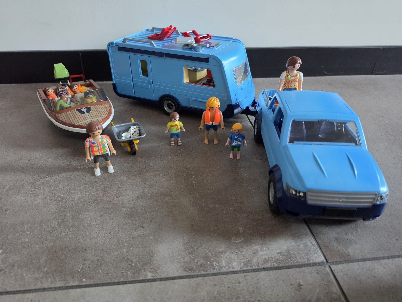 Playmobil Camper, Pick-up, Boot en Figuren Set, Ophalen, Gebruikt, Jongen of Meisje