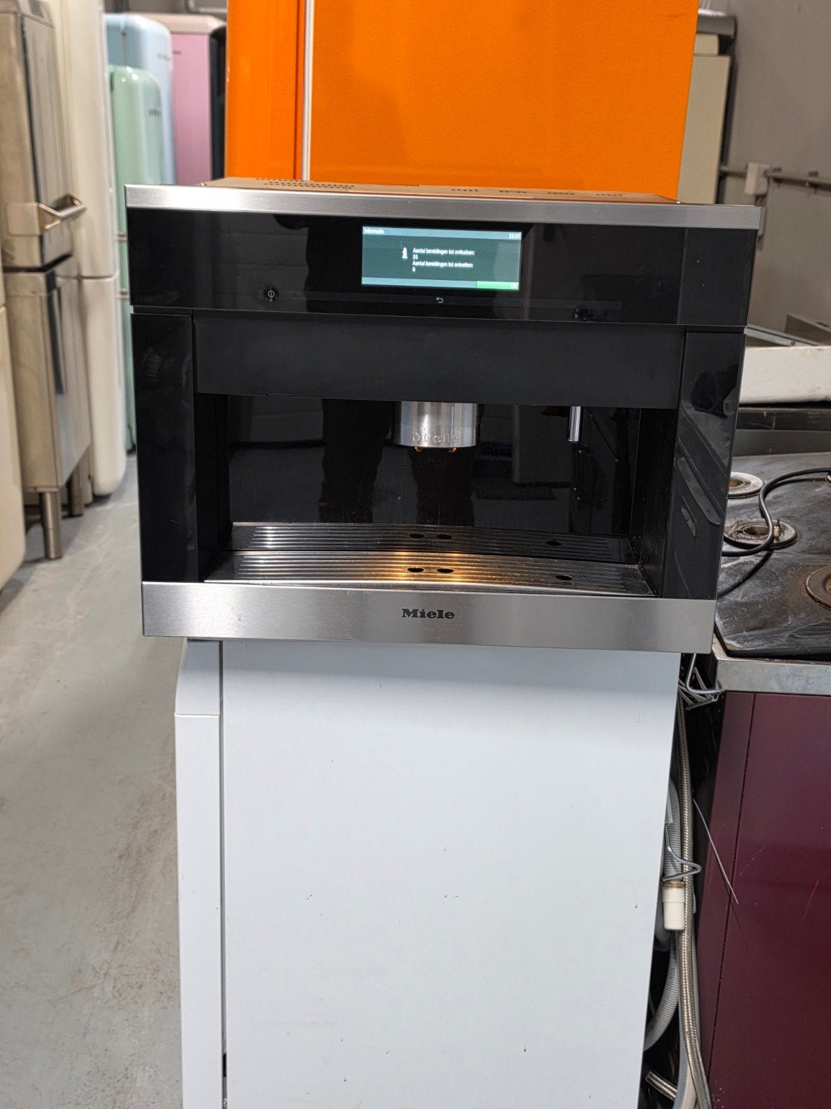 Miele CVA6805 Inbouw Koffiemachine - Volautomatisch, Ophalen of Verzenden, Gebruikt, Koffiemachine, Koffiebonen