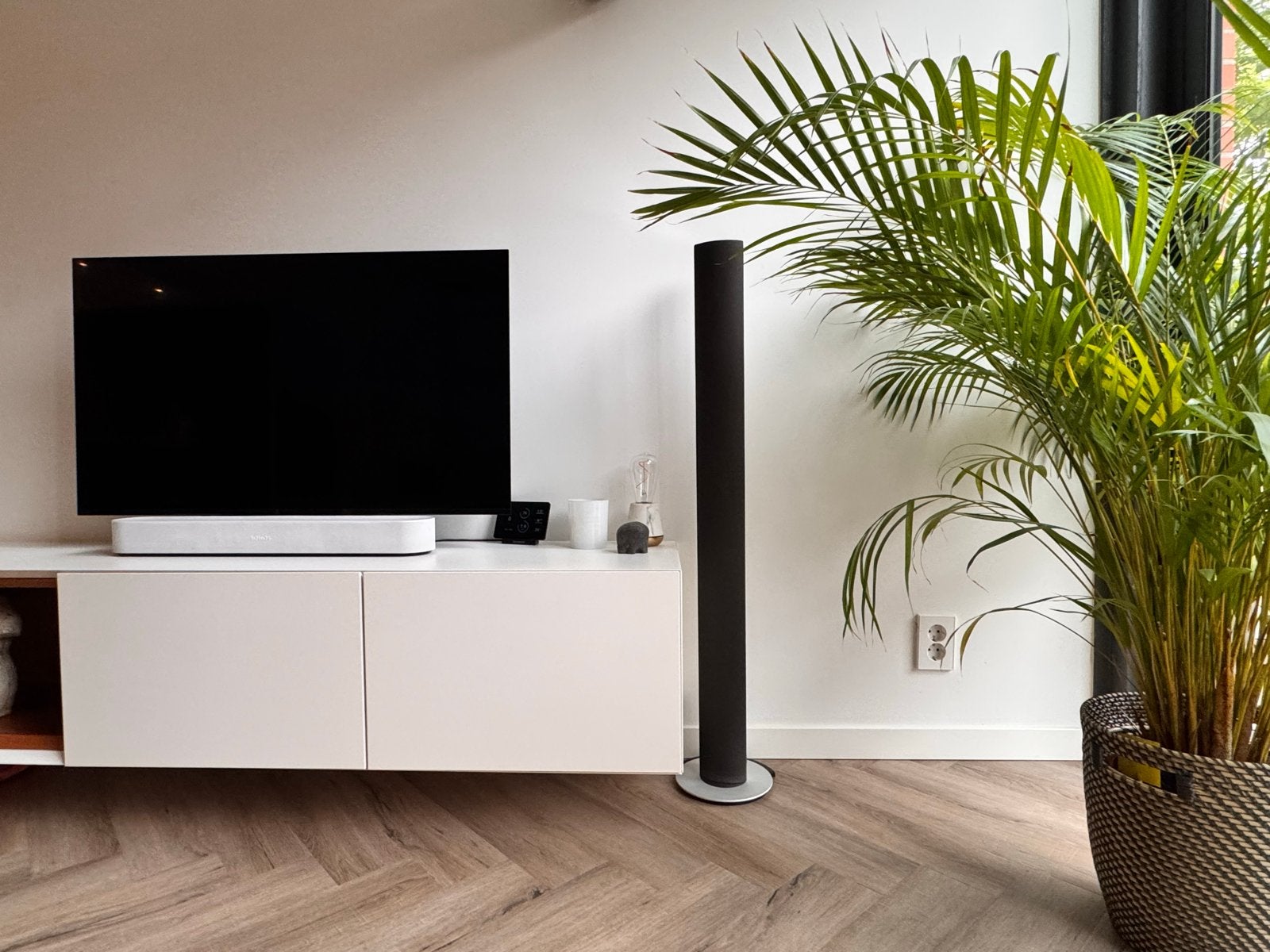 Bang & Olufsen BeoLab 6000 speakers met AudioCast (Spotify), Ophalen, Vloerstaande luidspreker, Zo goed als nieuw, Bang & Olufsen