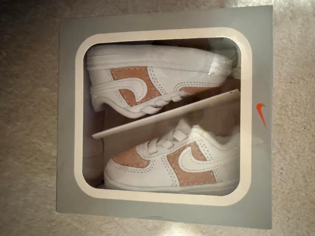 Gucci maat 17 nike airforce baby, Schoentjes, Jongetje of Meisje, Ophalen of Verzenden, Zo goed als nieuw