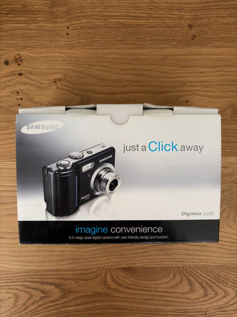 Samsung Digimax S600 - Retro Digitale Camera met Accessoires, Ophalen of Verzenden, Zo goed als nieuw, Samsung, Minder dan 4 keer