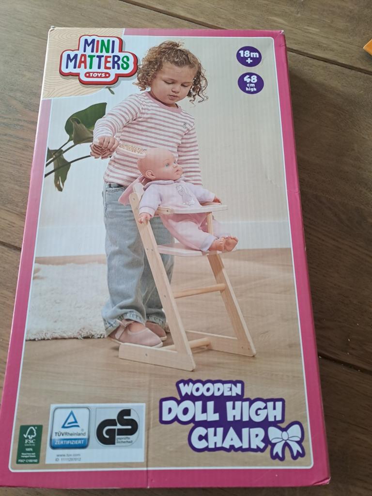 Houten poppen kinderstoel - Roze met hartjes, Kinderen en Baby's, Speelgoed | Poppen, Ophalen of Verzenden, Zo goed als nieuw