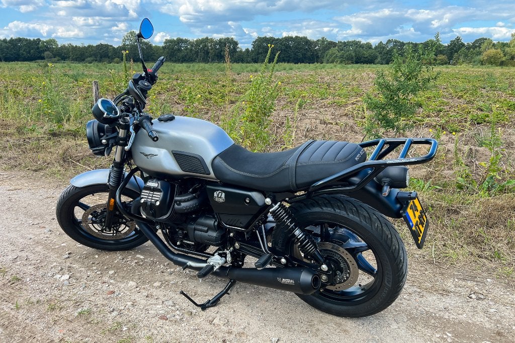 Moto Guzzi V7 850, Motoren, 2 cilinders, Motorrijbewijs A, Gebruikt, Particulier