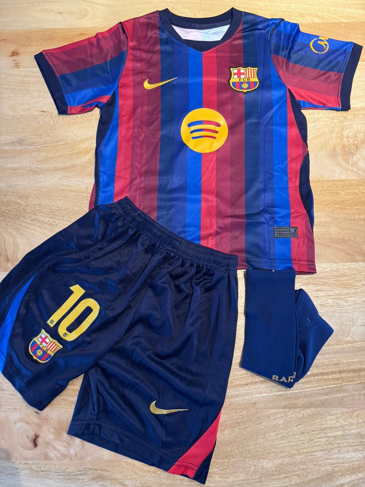 Barcelona tenue 26/27 Lamine Yamal #10, Maat XS of kleiner, Verzenden, Zo goed als nieuw, Set