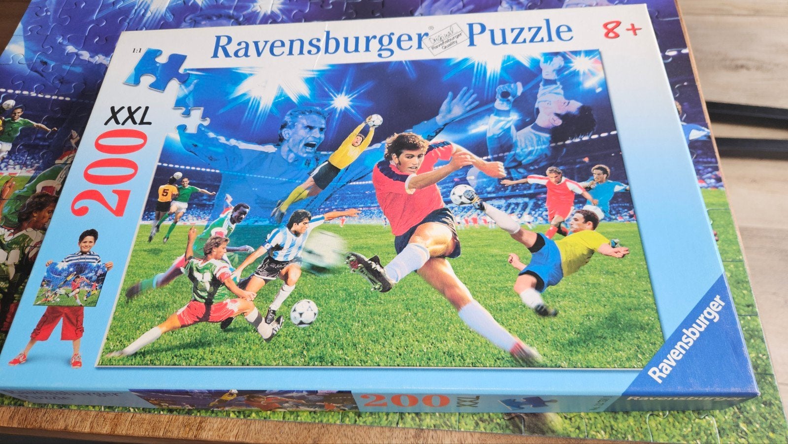 Voetbal puzzel, Ophalen of Verzenden, Meer dan 50 stukjes, Zo goed als nieuw, 6 jaar of ouder