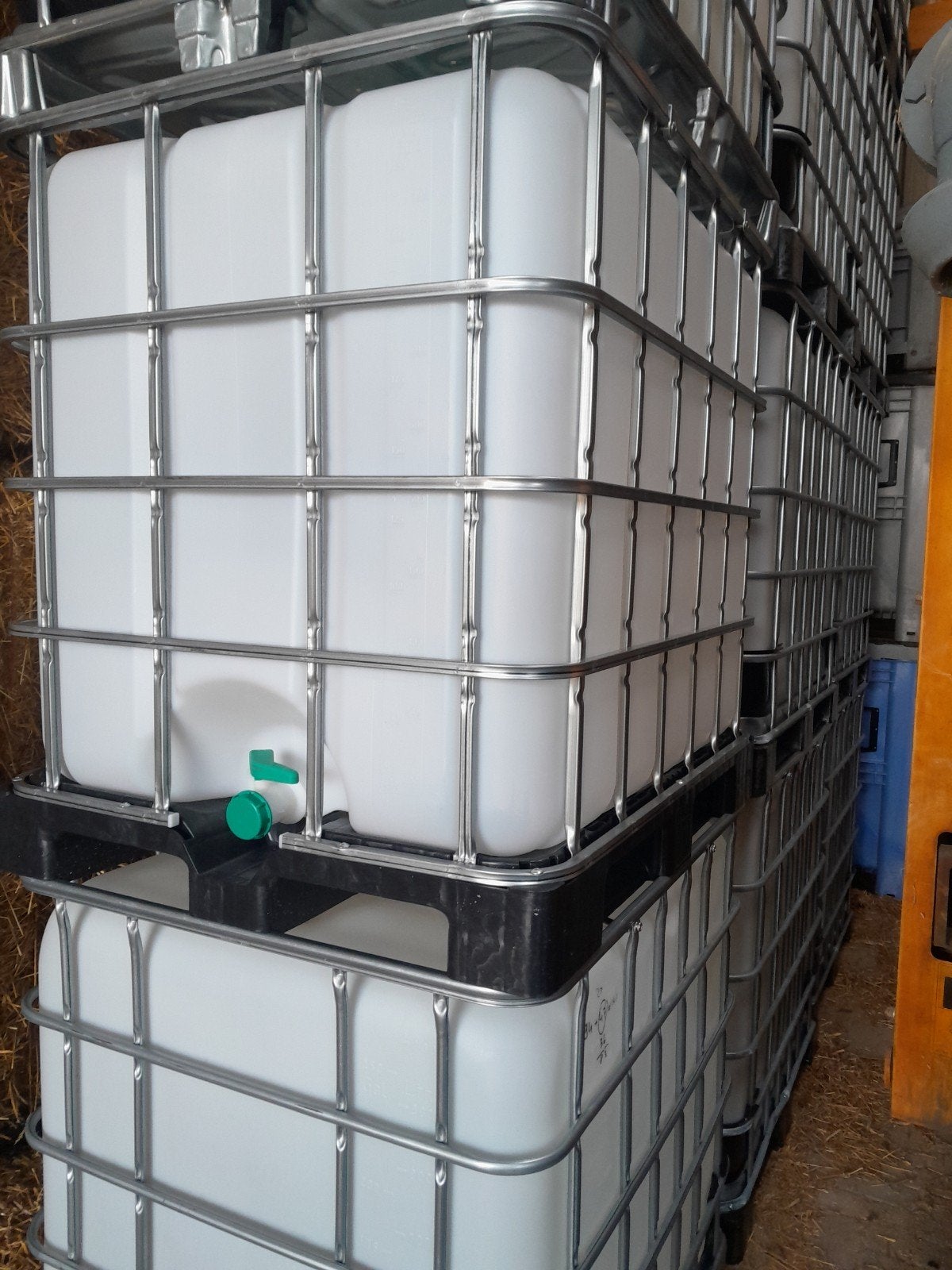 Schone IBC 1000 liter tanks - voedingsmiddelenindustrie, Ophalen, Gebruikt, 100 cm of meer, 60 cm of meer