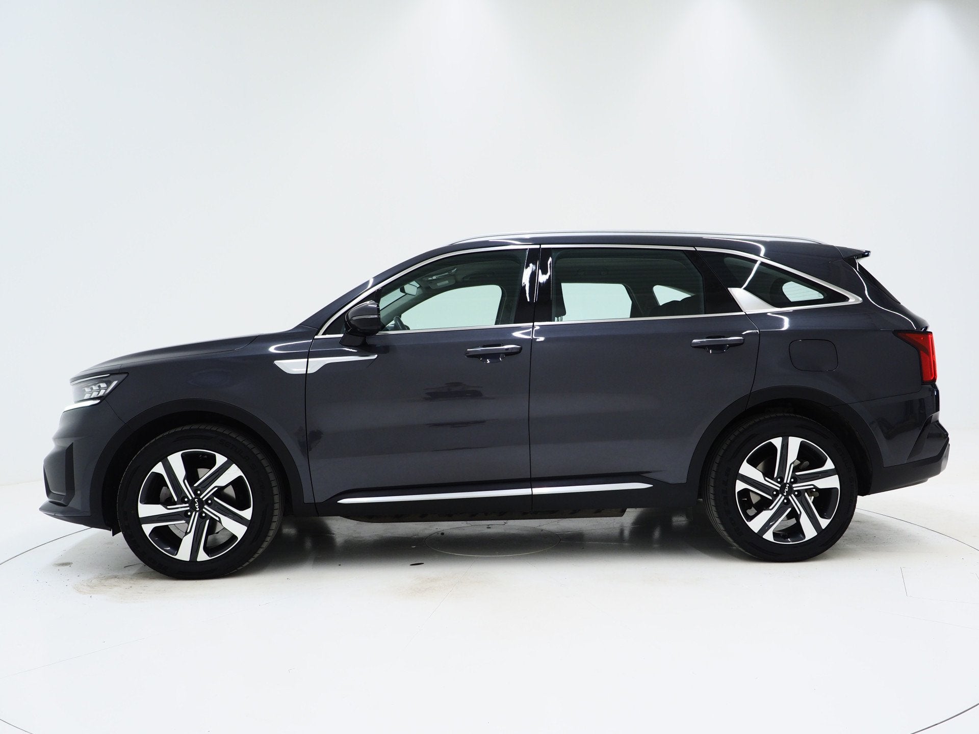 Kia Sorento 1.6 T-GDI Plug-in Hybrid 4WD 7p. | Trekhaak | Ca, Gebruikt, 4 cilinders, 7 stoelen, Plug-in hybride
