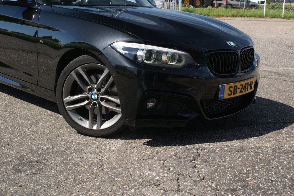 BMW 2-serie Cabrio 220i High Executive | M Pakket | Org NL |, Auto's, BMW, Automaat, 1998 cc, Achterwielaandrijving, 4 cilinders