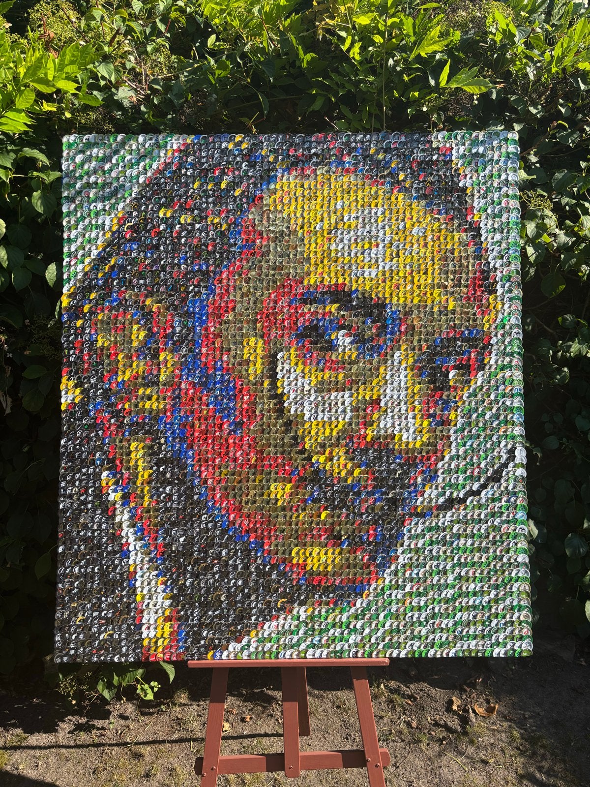 Pop art kunstwerk kroonkurken vinyl vintage kunst art dali, Antiek en Kunst, Ophalen, Handgemaakt, Wanddecoratie, 1 meter - 2 meter