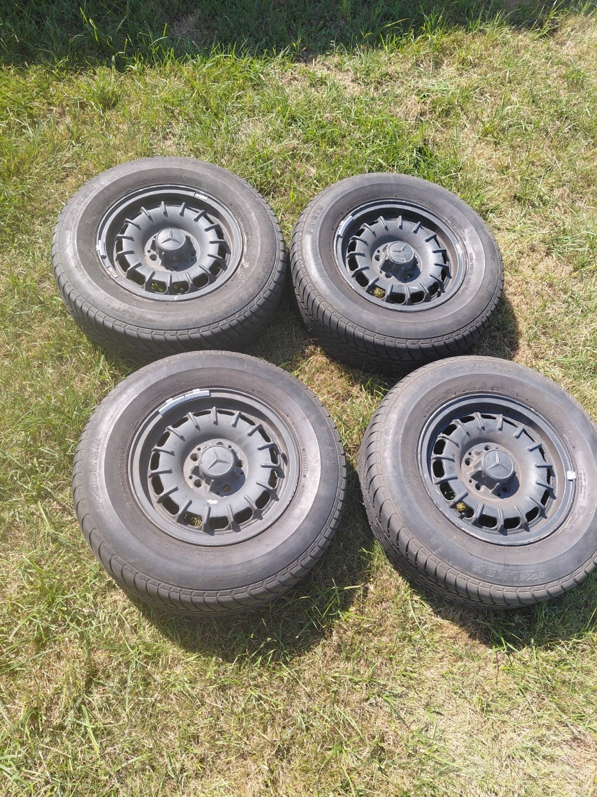 mercedes R14 kroonkurk velgen met goede banden, 14 inch, Gebruikt, Banden en Velgen, Personenwagen