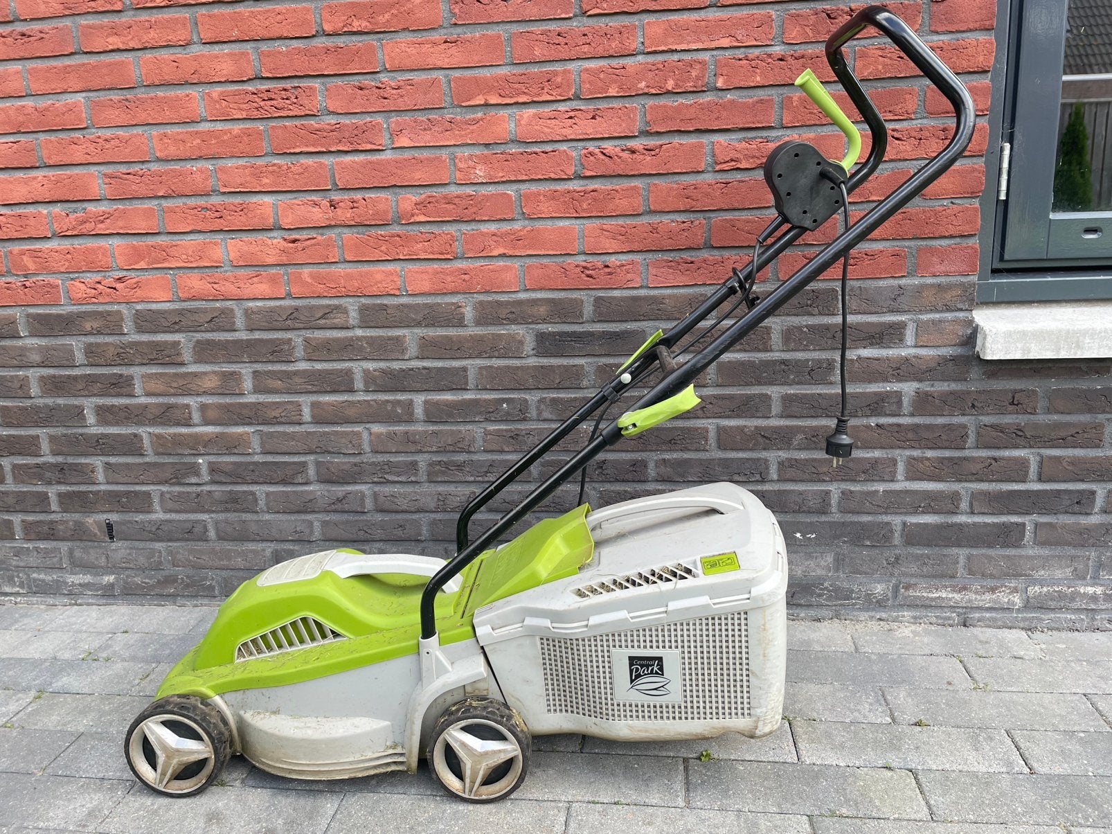 Central Park grasmaaier electrisch, Tuin en Terras, Ophalen, Gebruikt