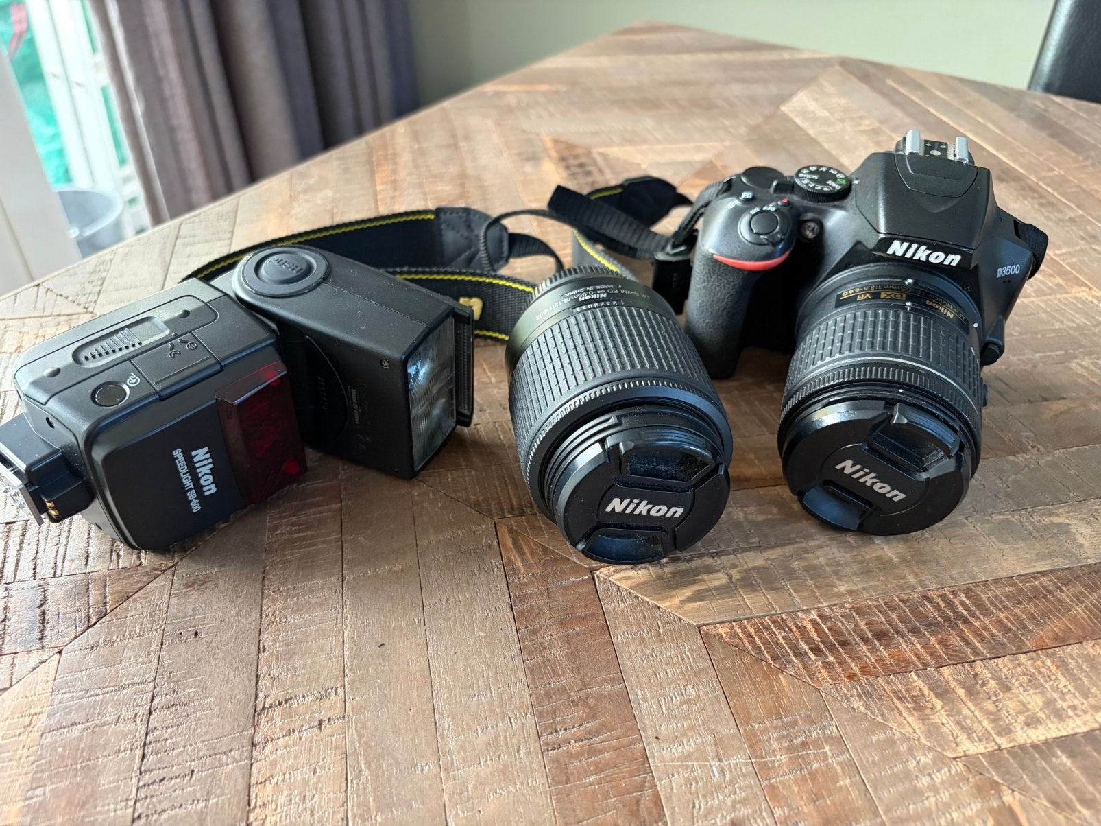 Nikon D3500 startpakket, Ophalen, Zo goed als nieuw, Schoudertas, Overige merken