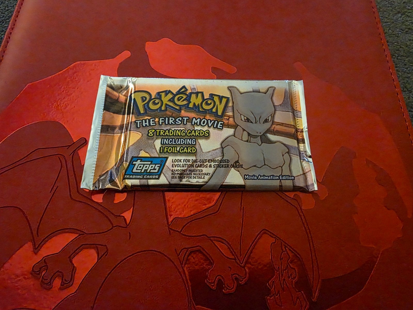 Topps Pokémon The First Movie booster pack, blauw logo, Ophalen of Verzenden, Zo goed als nieuw, Booster
