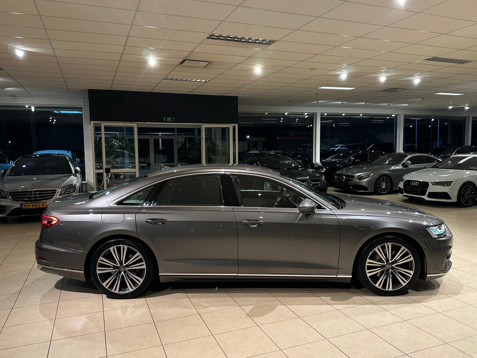 Audi A8 50 TDI Quattro/1e Eig/BTW/Massage/Matrix/Top, Auto's, Automaat, Gebruikt, Bedrijf, Sedan