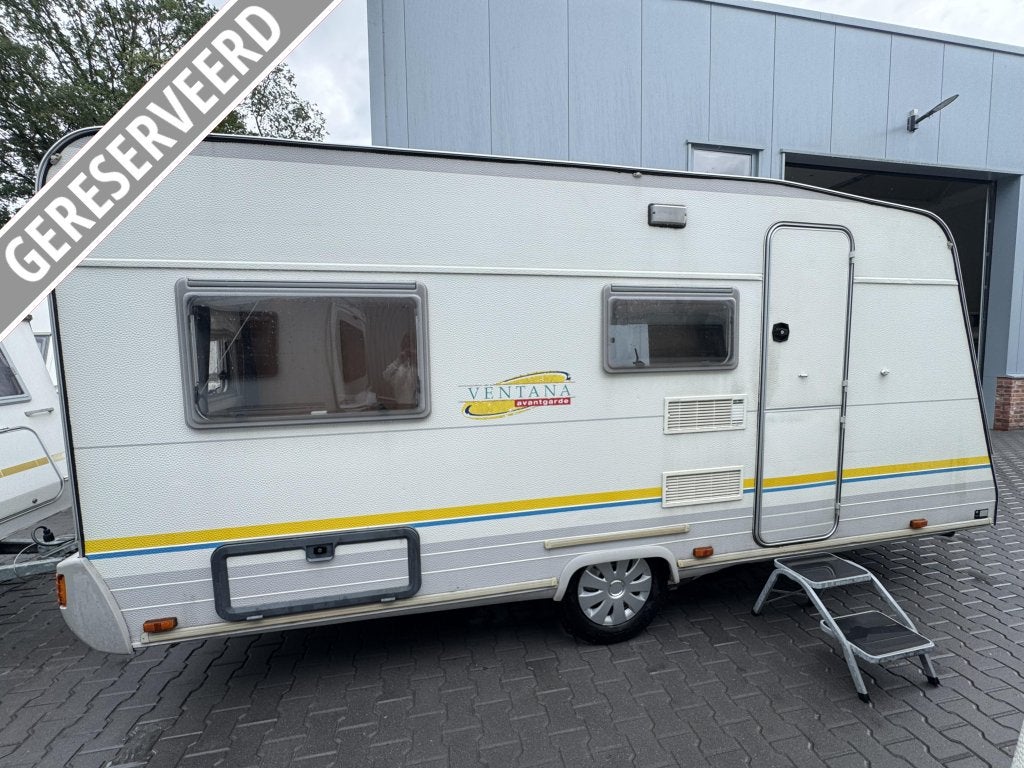 Bürstner Ventana Avantgarde 440 TS / voortent / mov, Caravans en Kamperen, Bedrijf, 750 - 1000 kg, 4 tot 5 meter, Schokbreker