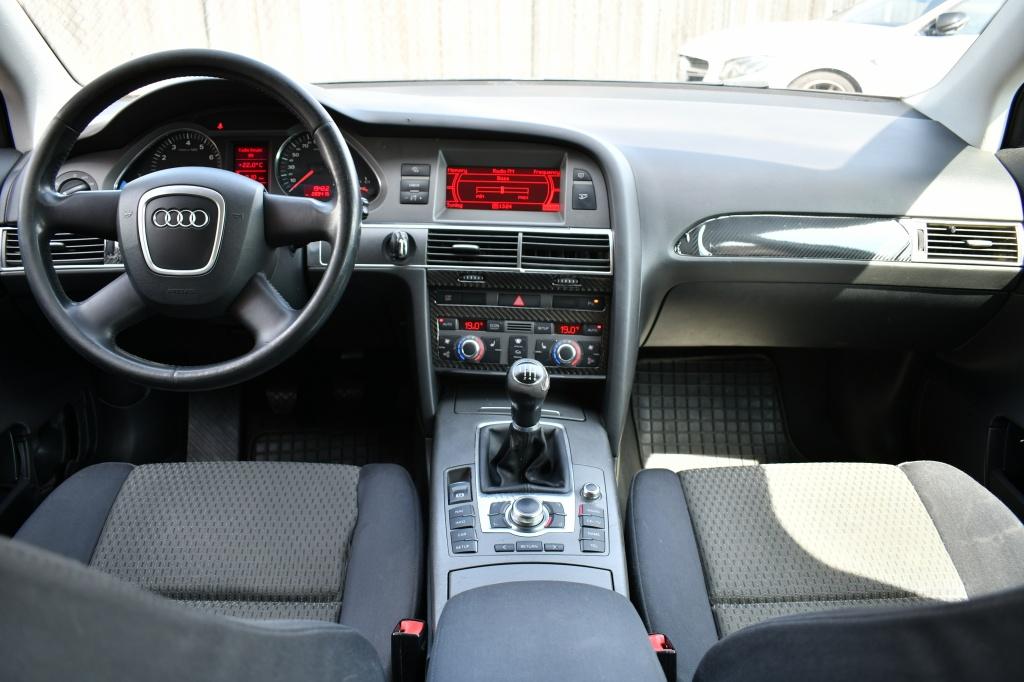 Audi A6 Limousine 2.4 V6 Nieuwe APK Clima | Stoelverwarming, Auto's, Audi, Stof, Gebruikt, Bedrijf, Handgeschakeld