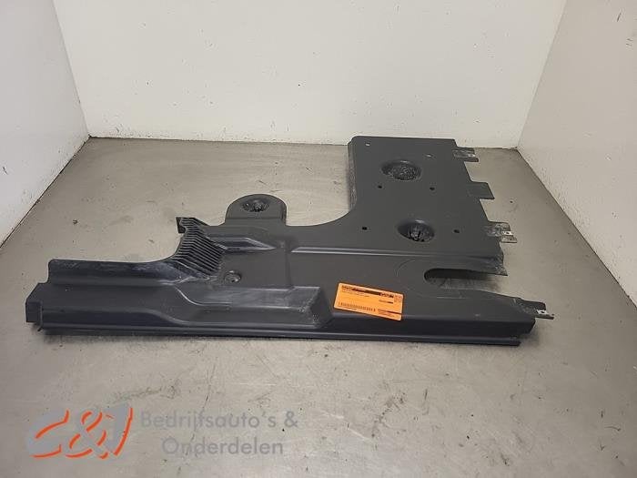 Beschermplaat bodem van een Ford Transit Connect, Gebruikt, -, -, Ophalen of Verzenden