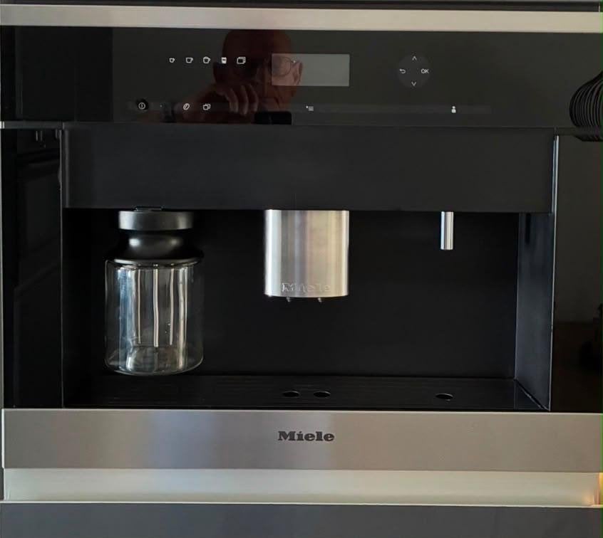 Miele CVA 6405 RVS - Inbouwkoffiemachine - Nieuwprijs €4000, Witgoed en Apparatuur, Koffiezetapparaten, Gemalen koffie, 10 kopjes of meer