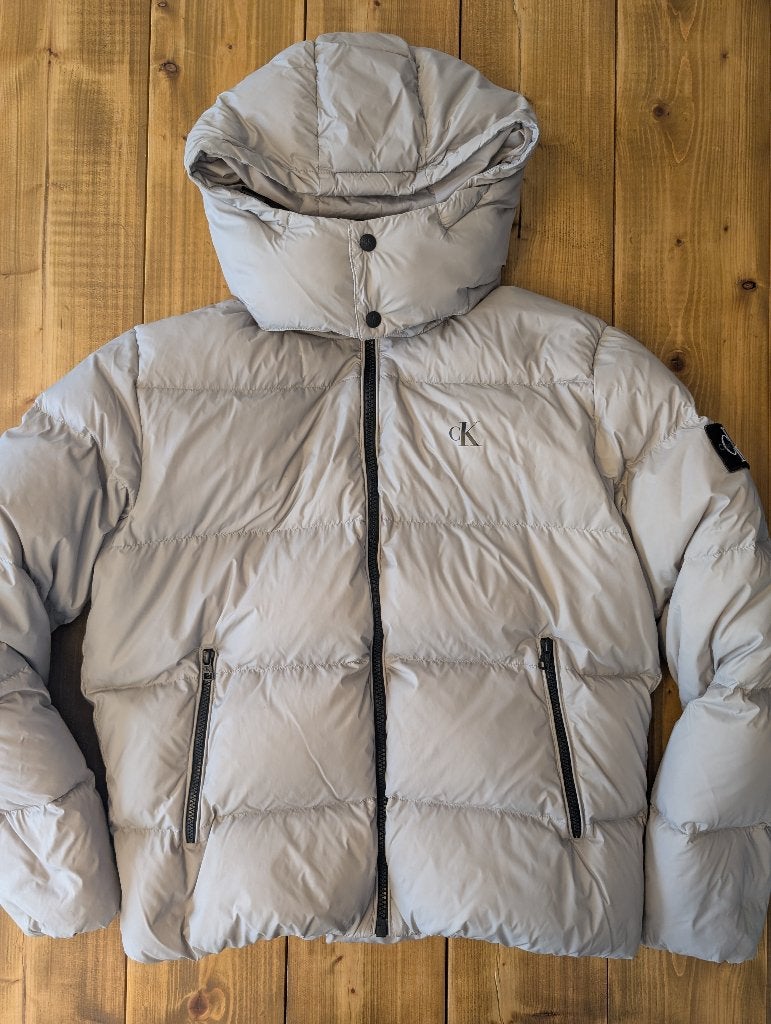 Calvin Klein Puffer Jas beige Maat XL, Ophalen of Verzenden, Zo goed als nieuw, Maat 56/58 (XL), Beige