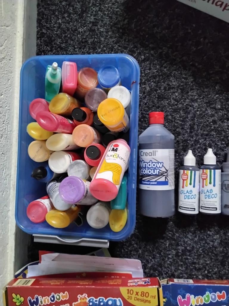 Window colour en patronen., Hobby en Vrije tijd, Ophalen of Verzenden, Zo goed als nieuw