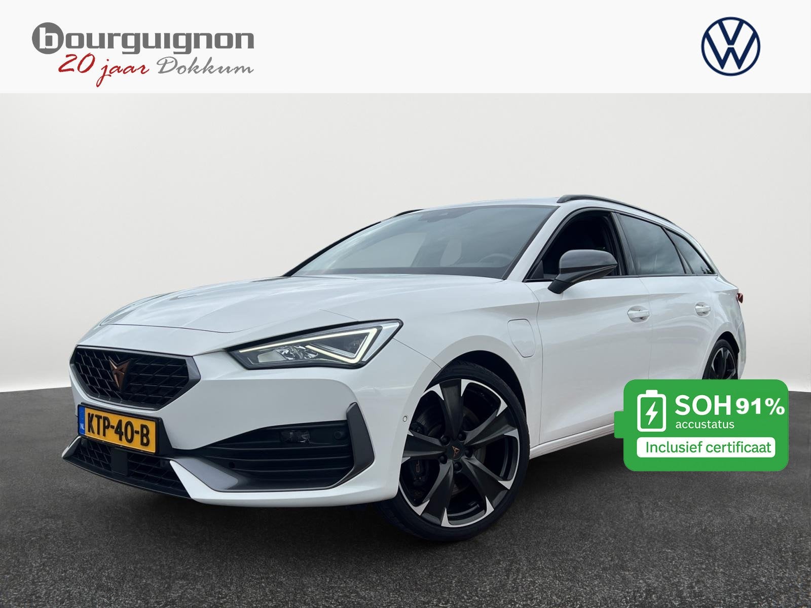 CUPRA Leon Sportstourer 1.4 e-Hybrid VZ Business 245PK | ACC, Auto's, Gebruikt, 4 cilinders, Leon, Wit