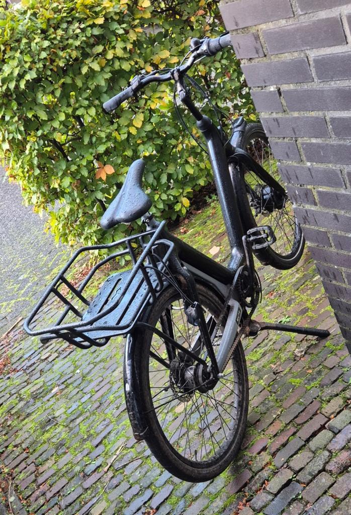 Stella Muto Citybike E-bike met accessoires en nieuwe accu, Fietsen en Brommers, Elektrische fietsen, Ophalen, Gebruikt, 30 tot 50 km per accu