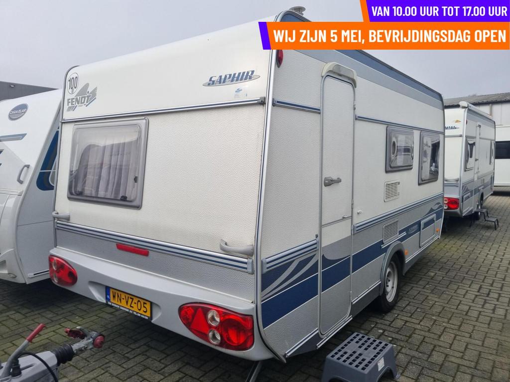FENDT saphir 450 AIRCO + VOORTENT + LUIFEL + DWARSBED, Serviceluik, Bedrijf, Tot en met 4, 1000 - 1250 kg