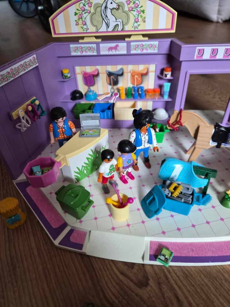 Playmobil paardenwinkel/ruitershop met extra + accessoires, Kinderen en Baby's, Speelgoed | Playmobil, Ophalen of Verzenden, Gebruikt
