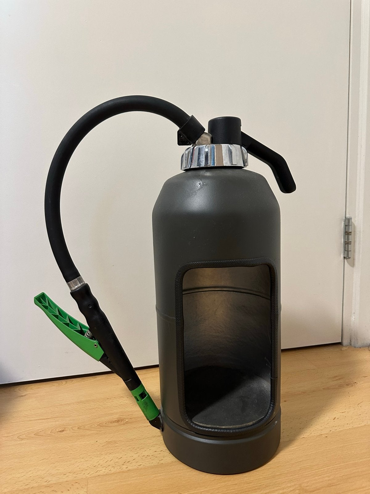 Brandblusser omgebouwd tot minatuur standt, Ophalen of Verzenden, Zo goed als nieuw, Brandblusser