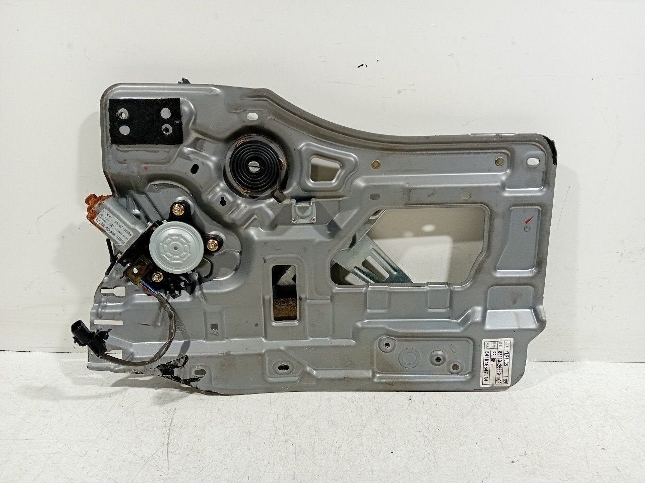 Raammechaniek elektrisch rechts achter Hyundai Santa Fe, Onderdelen@venauto.nl, Van der Ven Autorecycling B.V., Gebruikt, Ettenseweg 76, 4706 PB Roosendaal, The Netherlands