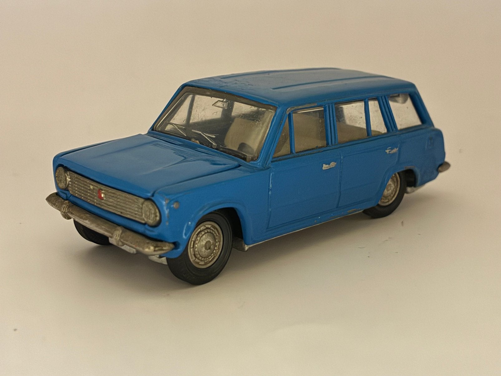 Lada 2102 Combi A11 (Type VAZ/BA3 2102) 1976 - NovoExport, Ophalen of Verzenden, Gebruikt, Auto, Overige merken