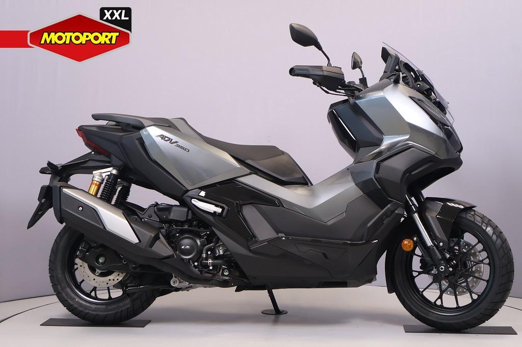 Honda ADV 350 (bj 2026), Motoren, Motoren | Honda, Scooter, Honda Motor Europe Ltd, Bedrijf, Customer.service@honda-eu.com
